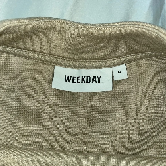 Weekday brand oversized cropped sweatshirt - Picture 3 of 3